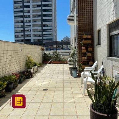 Apartamentos com 151m², 3 quartos, 1 suíte, 1 garagem, no bairro Estreito em Florianópolis