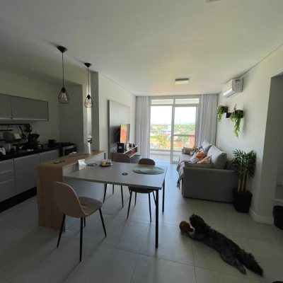 Apartamentos com 114m², 3 quartos, 1 suíte, 2 garagens, no bairro Campeche em Florianópolis