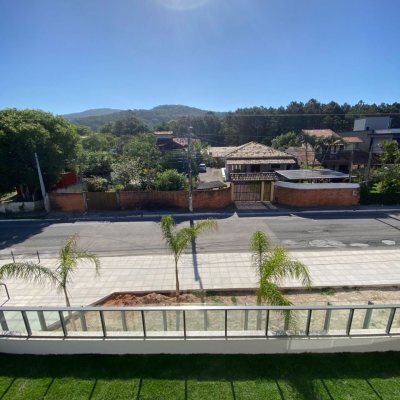 Apartamentos com 116m², 3 quartos, 3 suítes, 2 garagens, no bairro Morro Das Pedras em Florianópolis