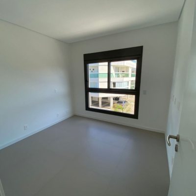 Apartamentos com 116m², 3 quartos, 3 suítes, 2 garagens, no bairro Morro Das Pedras em Florianópolis