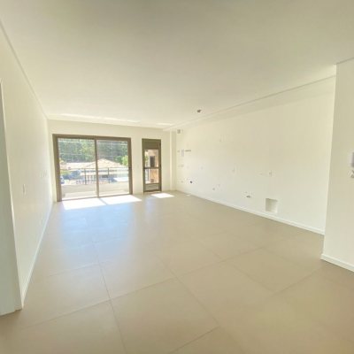 Apartamentos com 116m², 3 quartos, 3 suítes, 2 garagens, no bairro Morro Das Pedras em Florianópolis