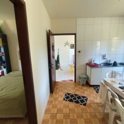 Casa Residencial com 117m², 3 quartos, 3 garagens, no bairro Campeche em Florianópolis