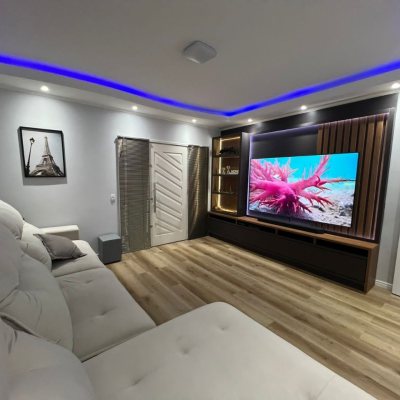 Casa Residencial com 200m², 3 quartos, 2 suítes, 6 garagens, no bairro Serraria em São José