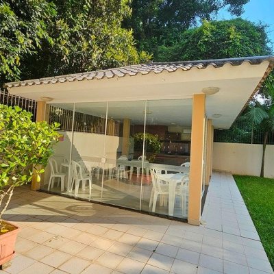 Cobertura com 182m², 3 quartos, 2 suítes, 2 garagens, no bairro Córrego Grande em Florianópolis