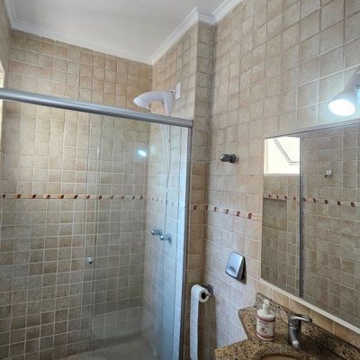 Cobertura com 182m², 3 quartos, 2 suítes, 2 garagens, no bairro Córrego Grande em Florianópolis