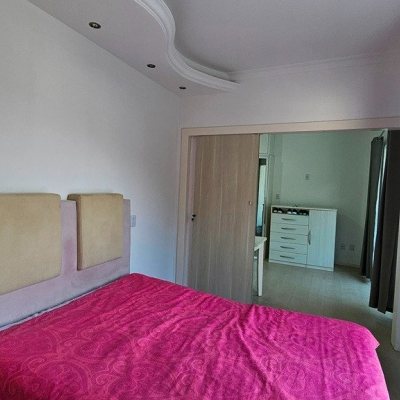 Cobertura com 182m², 3 quartos, 2 suítes, 2 garagens, no bairro Córrego Grande em Florianópolis