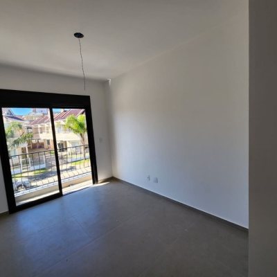 Casa Residencial com 135m², 3 quartos, 3 suítes, 2 garagens, no bairro Pântano Do Sul em Florianópolis