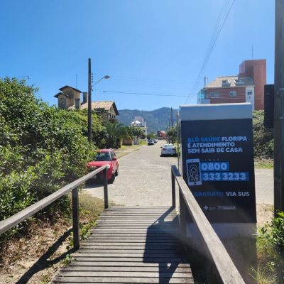 Casa Residencial com 135m², 3 quartos, 3 suítes, 2 garagens, no bairro Pântano Do Sul em Florianópolis