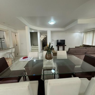 Casa em Condomínio com 295m², 4 quartos, 3 suítes, 2 garagens, no bairro Santo Antônio De Lisboa em Florianópolis