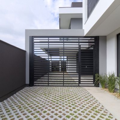 Casa Residencial com 200m², 3 quartos, 3 suítes, 4 garagens, no bairro Lagoa Da Conceição em Florianópolis