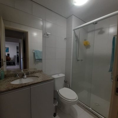 Apartamentos com 71m², 2 quartos, 1 suíte, 1 garagem, no bairro Praia Comprida em São José