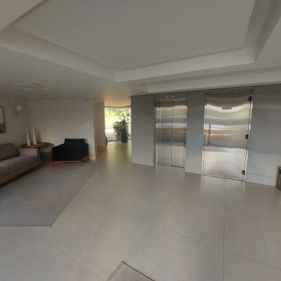 Apartamentos com 202m², 4 quartos, 1 suíte, 2 garagens, no bairro Agronômica em Florianópolis