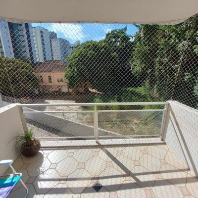 Apartamentos com 202m², 4 quartos, 1 suíte, 2 garagens, no bairro Agronômica em Florianópolis