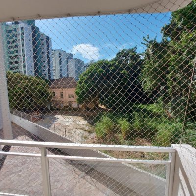 Apartamentos com 202m², 4 quartos, 1 suíte, 2 garagens, no bairro Agronômica em Florianópolis