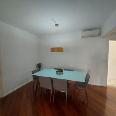 Apartamentos com 202m², 4 quartos, 1 suíte, 2 garagens, no bairro Agronômica em Florianópolis
