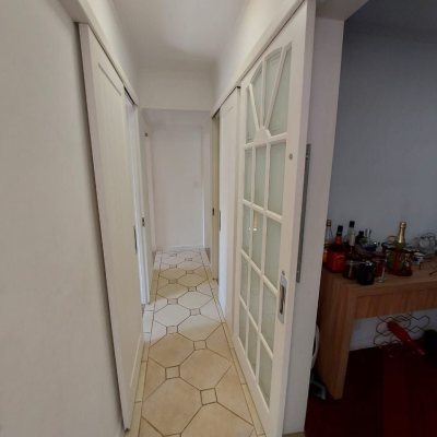 Apartamentos com 202m², 4 quartos, 1 suíte, 2 garagens, no bairro Agronômica em Florianópolis