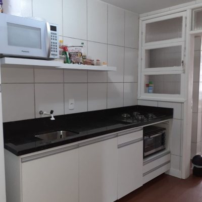 Apartamentos com 72m², 2 quartos, no bairro Centro em Florianópolis