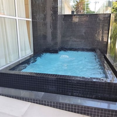 Apartamentos com 92m², 3 quartos, 1 suíte, 2 garagens, no bairro Kobrasol em São José