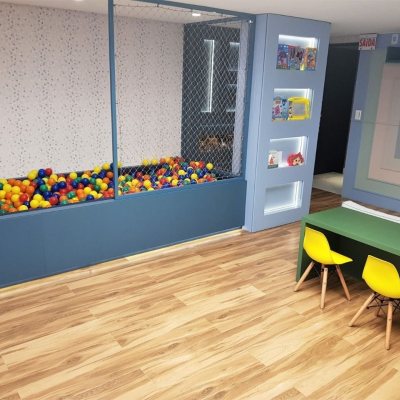 Apartamentos com 92m², 3 quartos, 1 suíte, 2 garagens, no bairro Kobrasol em São José