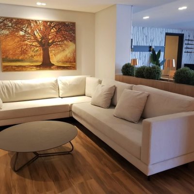 Apartamentos com 92m², 3 quartos, 1 suíte, 2 garagens, no bairro Kobrasol em São José