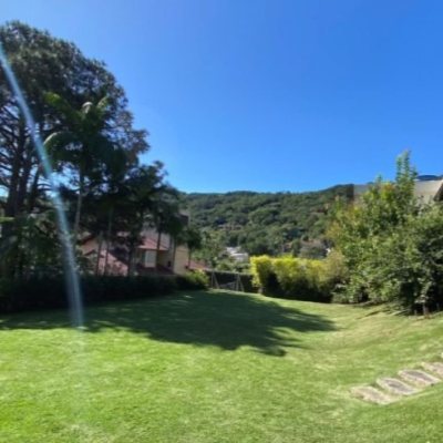 Casa Residencial com 680m², 6 quartos, 3 suítes, 6 garagens, no bairro Ponta Das Canas em Florianópolis