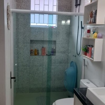 Casa Residencial com 200m², 3 quartos, 1 suíte, 2 garagens, no bairro Ingleses do Rio Vermelho em Florianópolis