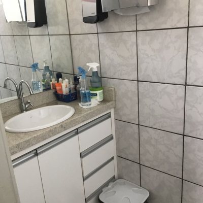 Sala com 50m², no bairro Centro em Florianópolis