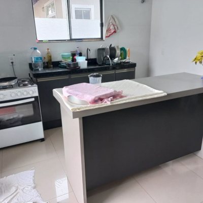 Casa Residencial com 105m², 2 quartos, 2 suítes, 1 garagem, no bairro São João Do Rio Vermelho em Florianópolis