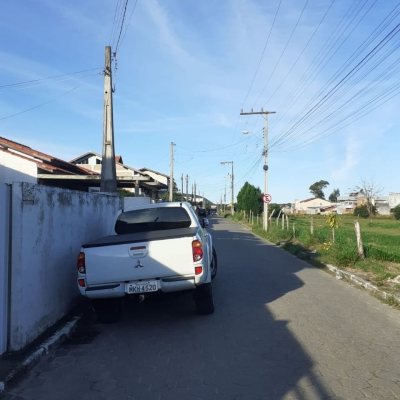 Casa Residencial com 105m², 2 quartos, 2 suítes, 1 garagem, no bairro São João Do Rio Vermelho em Florianópolis