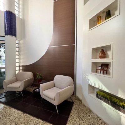 Apartamentos com 148m², 4 quartos, 1 suíte, 4 garagens, no bairro Centro em Florianópolis