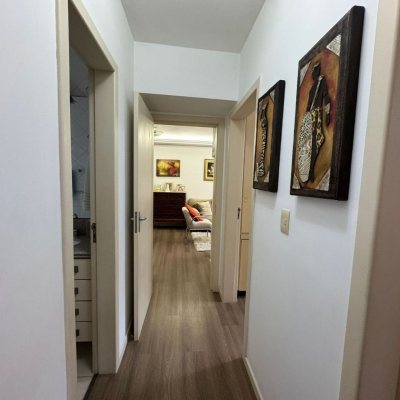 Cobertura com 182m², 3 quartos, 1 suíte, 2 garagens, no bairro Córrego Grande em Florianópolis