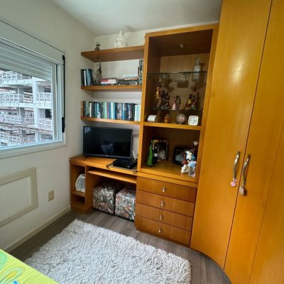 Cobertura com 182m², 3 quartos, 1 suíte, 2 garagens, no bairro Córrego Grande em Florianópolis