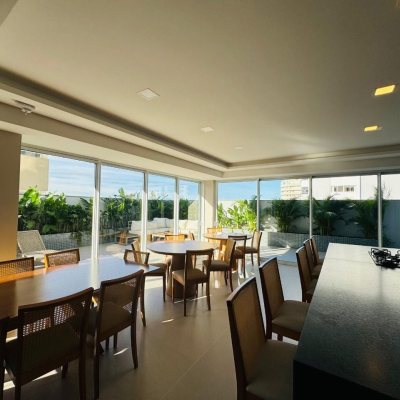 Apartamentos com 76m², 2 quartos, 1 suíte, 1 garagem, no bairro Pedra Branca em Palhoça