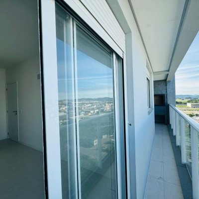 Apartamentos com 76m², 2 quartos, 1 suíte, 1 garagem, no bairro Pedra Branca em Palhoça