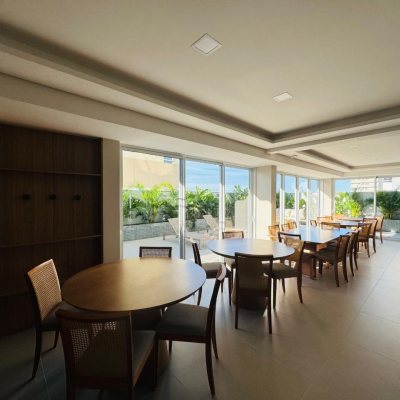 Apartamentos com 76m², 2 quartos, 1 suíte, 1 garagem, no bairro Pedra Branca em Palhoça