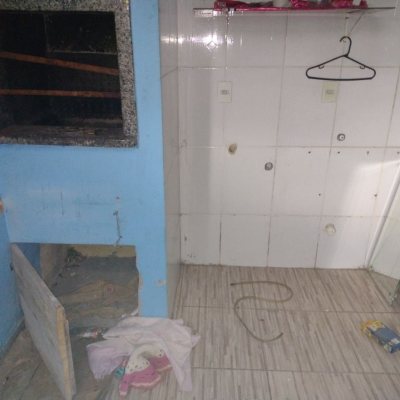 Casa Residencial com 100m², 4 quartos, 4 garagens, no bairro São Sebastião em Palhoça