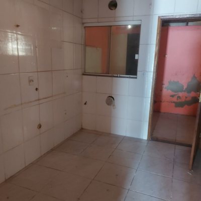 Casa Residencial com 100m², 4 quartos, 4 garagens, no bairro São Sebastião em Palhoça