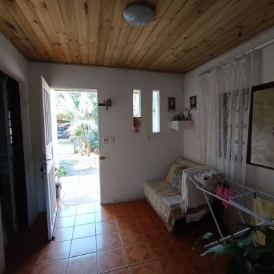 Casa Residencial com 125m², no bairro Vargem Do Bom Jesus em Florianópolis