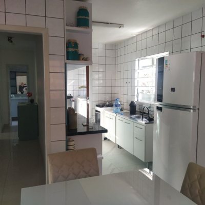 Casa Residencial com 85m², 2 quartos, 3 garagens, no bairro Ribeirão Da Ilha em Florianópolis