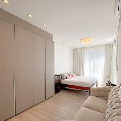Apartamentos com 180m², 3 quartos, 3 suítes, 2 garagens, no bairro Novo Campeche em Florianopolis