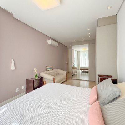 Apartamentos com 180m², 3 quartos, 3 suítes, 2 garagens, no bairro Novo Campeche em Florianopolis