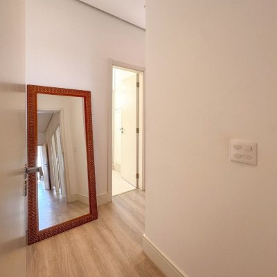 Apartamentos com 180m², 3 quartos, 3 suítes, 2 garagens, no bairro Novo Campeche em Florianopolis