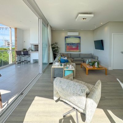 Apartamentos com 180m², 3 quartos, 3 suítes, 2 garagens, no bairro Novo Campeche em Florianopolis