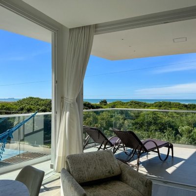 Apartamentos com 180m², 3 quartos, 3 suítes, 2 garagens, no bairro Novo Campeche em Florianopolis