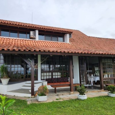 Casa em Condomínio com 302m², 4 quartos, 1 suíte, 4 garagens, no bairro Bosque Das Mansões em São José