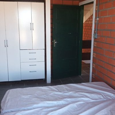 Casa Residencial com 327m², 5 quartos, 3 garagens, no bairro Ingleses do Rio Vermelho em Florianópolis