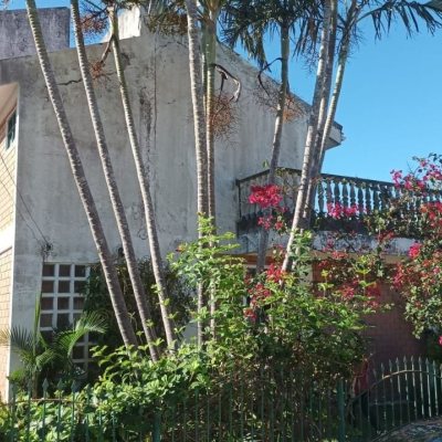 Casa Residencial com 327m², 5 quartos, 3 garagens, no bairro Ingleses do Rio Vermelho em Florianópolis