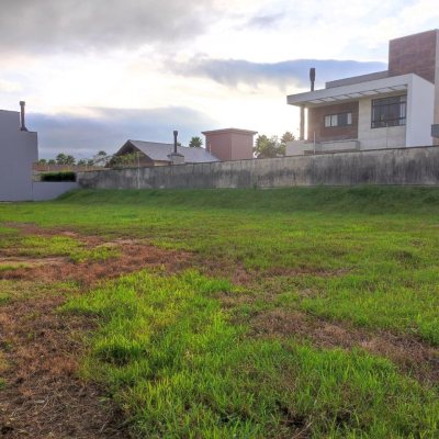 Terrenos Residenciais com 150m², no bairro Beira Rio em Biguaçu