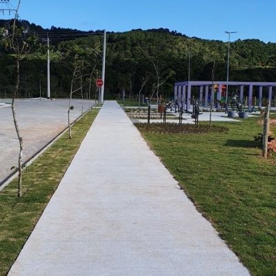 Terrenos Residenciais com 360m², no bairro Canasvieiras em Florianópolis