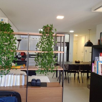 Apartamentos com 48m², 1 quarto, 1 garagem, no bairro Lagoa da Conceição em Florianópolis